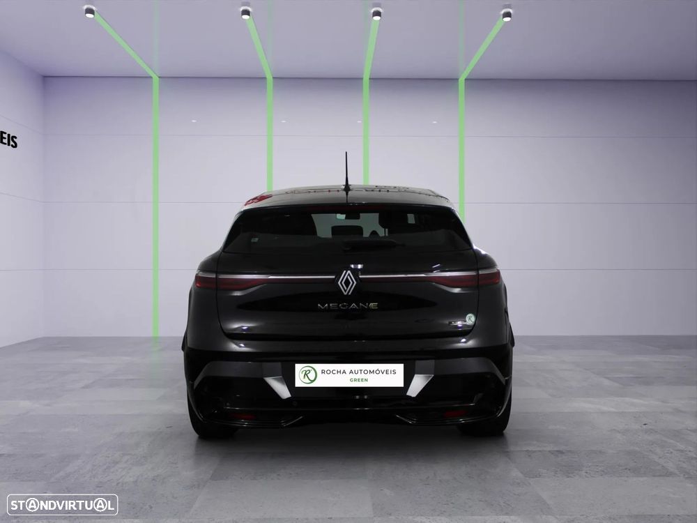 Renault Mégane E-Tech - 5