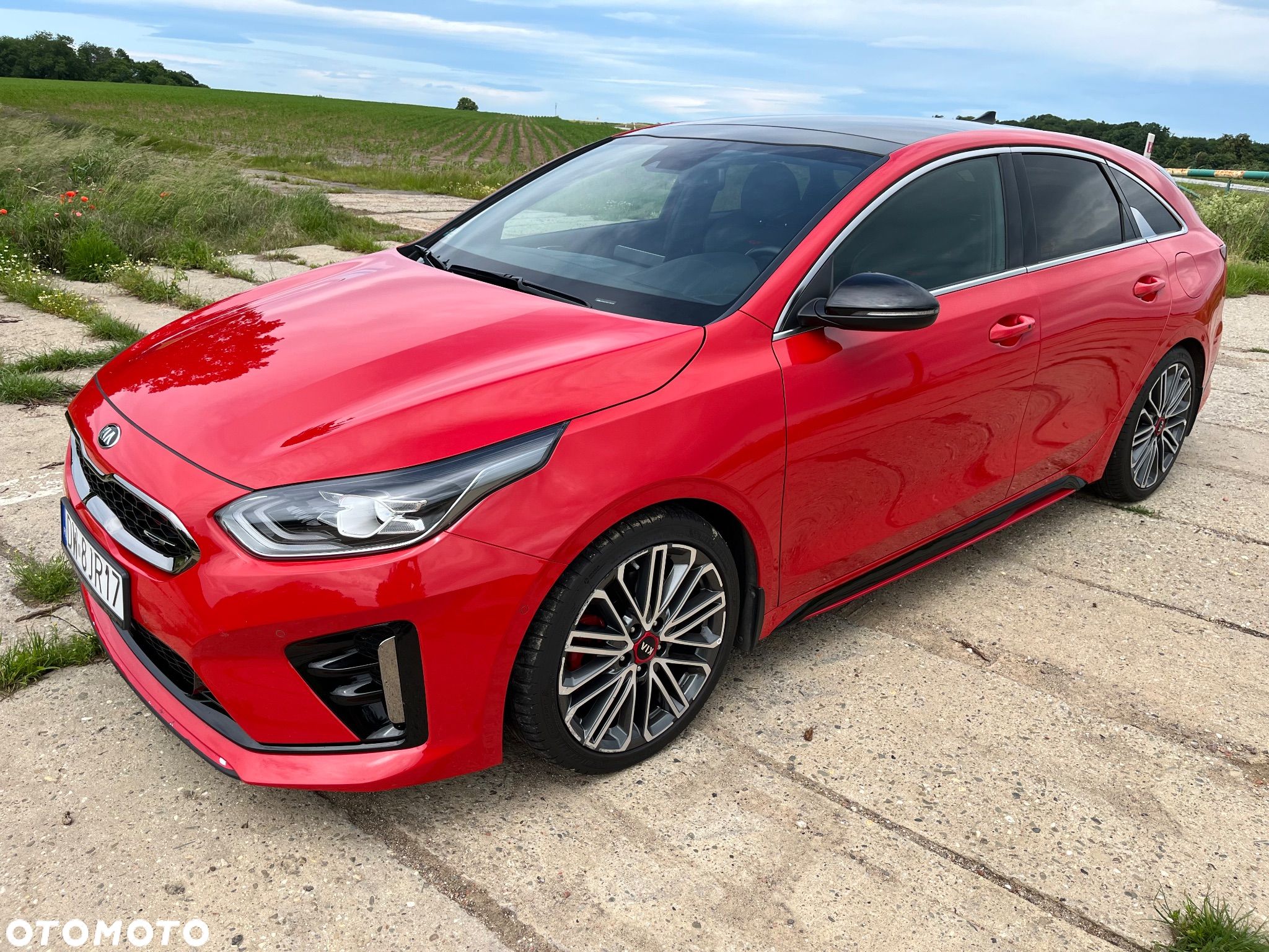 Kia ProCeed 1.6 T-GDI GT DCT - 1