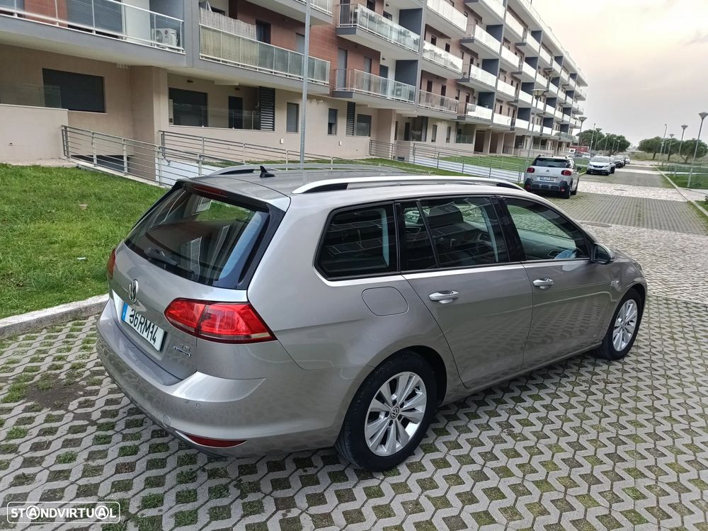 VW Golf Variant 1.6 TDi BlueMotion Confortline - 4