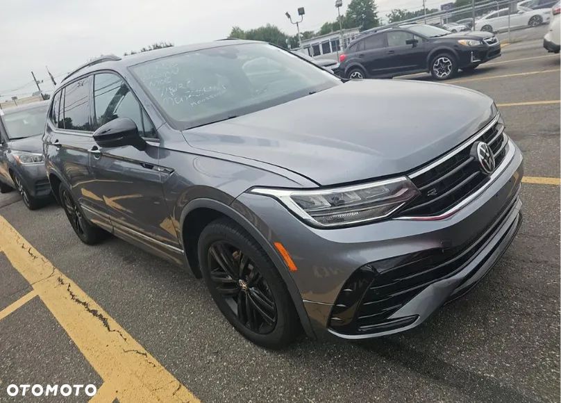 Volkswagen Tiguan - 2