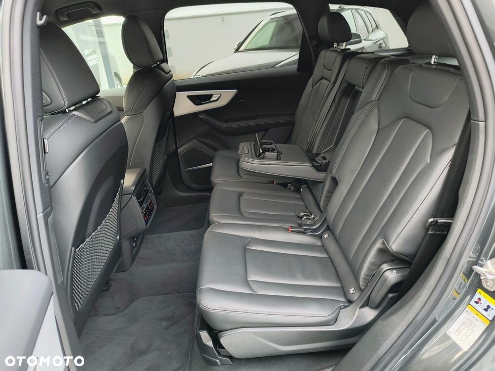 Audi Q7 - 14