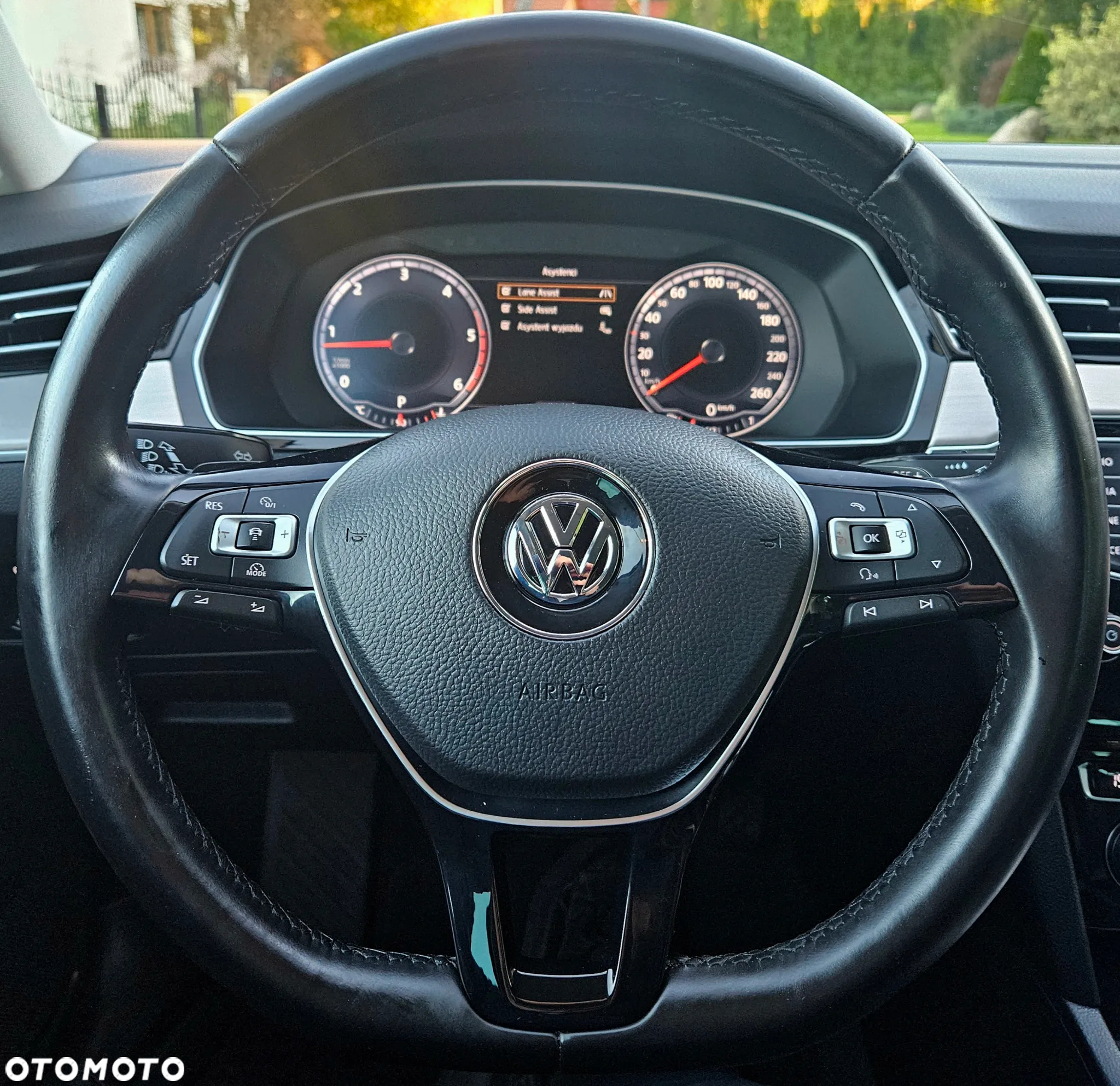 Volkswagen Passat Variant 2.0 TDI SCR DSG Highline - 15