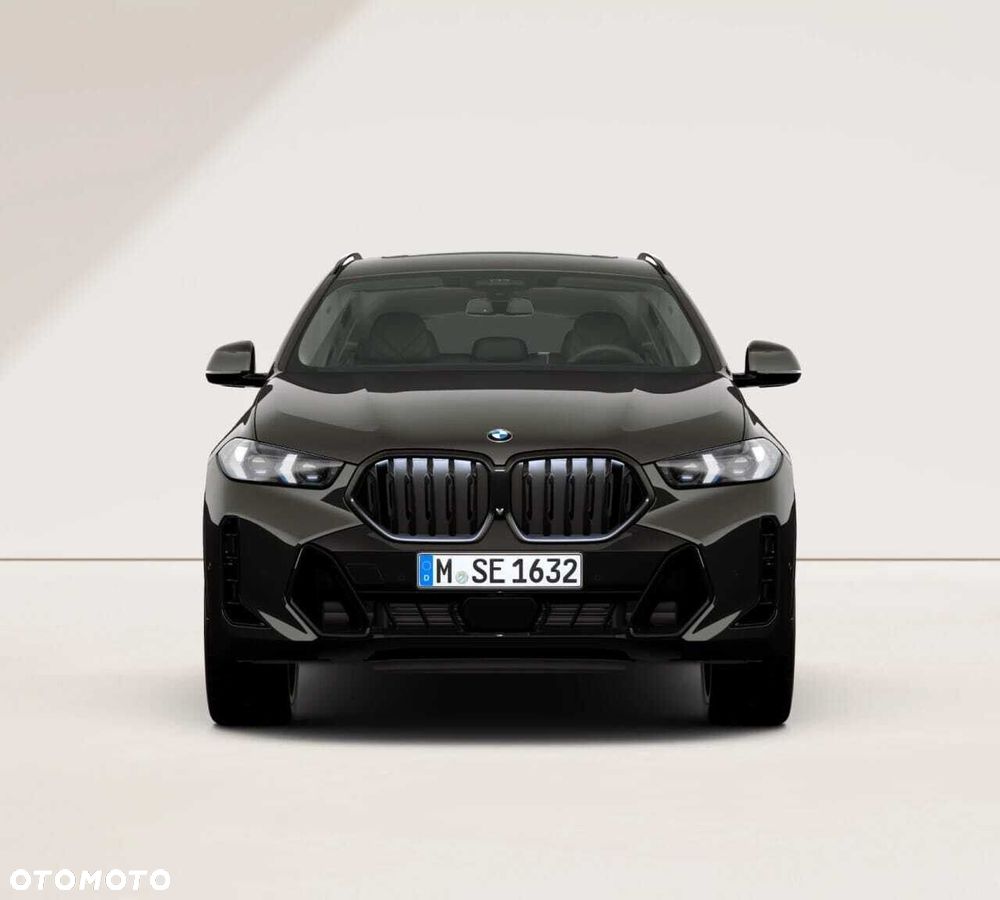 BMW X6 xDrive40d mHEV - 8