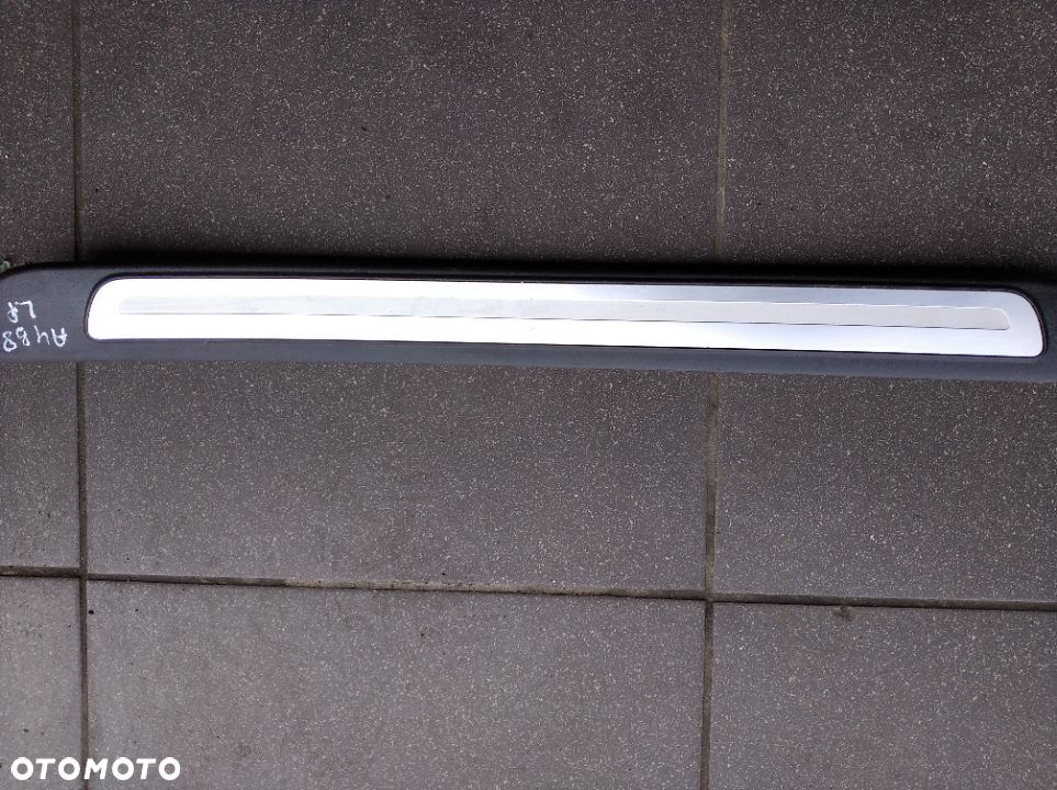 LISTWY PROGOWE AUDI A4 B8 8K0853375 8K0853376 8K0853374 8K0853373 - 4