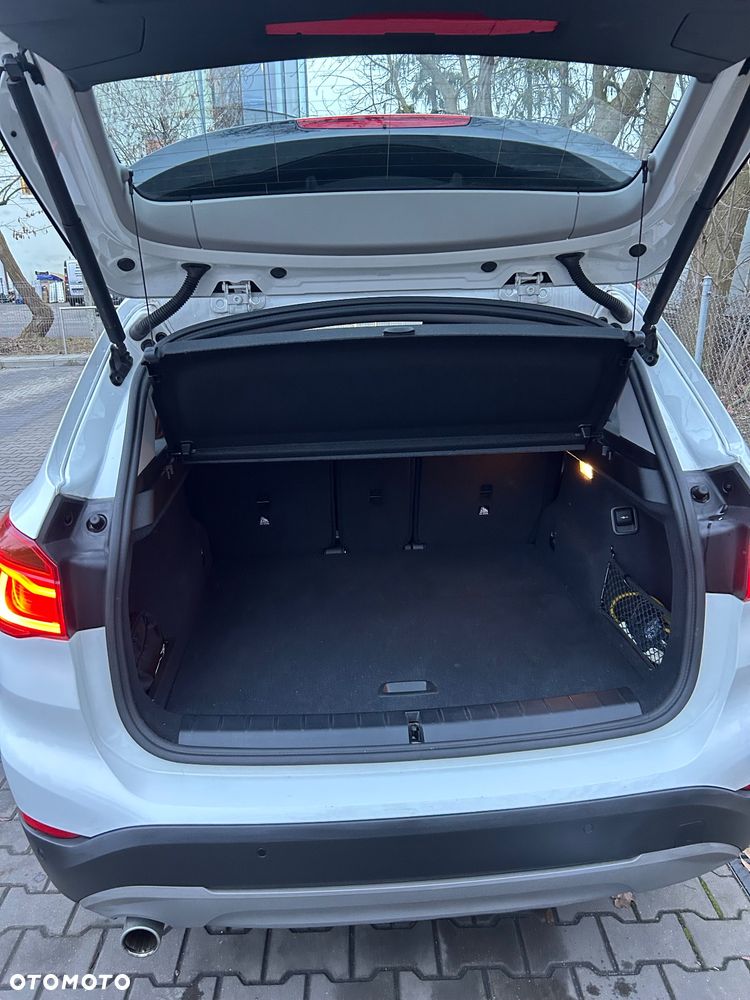 BMW X1 sDrive18i GPF Advantage - 16