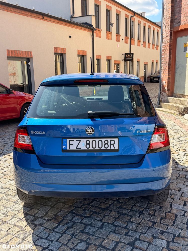 Skoda Fabia - 6