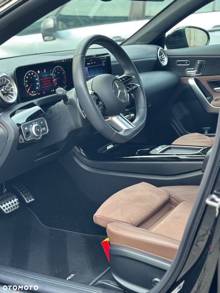 Mercedes-Benz CLA - 20