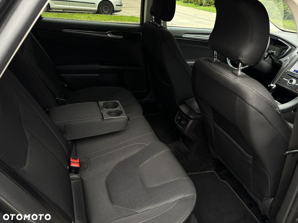 Ford Mondeo Turnier 2.0 EcoBlue Titanium - 15