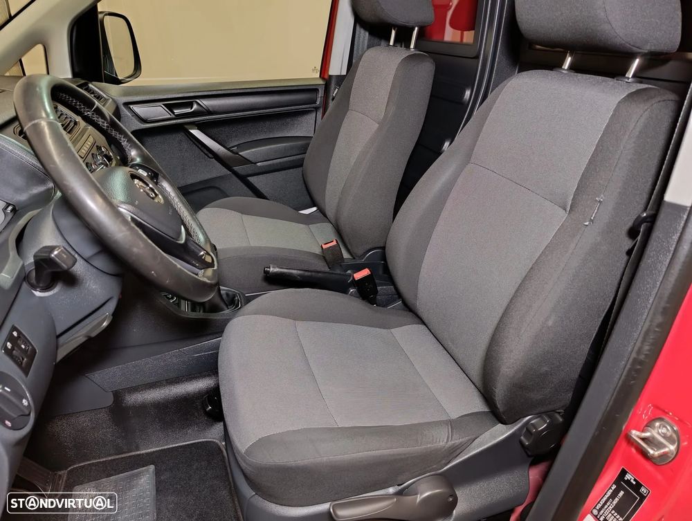 VW Caddy Maxi 2.0 TDi 102cv - 17