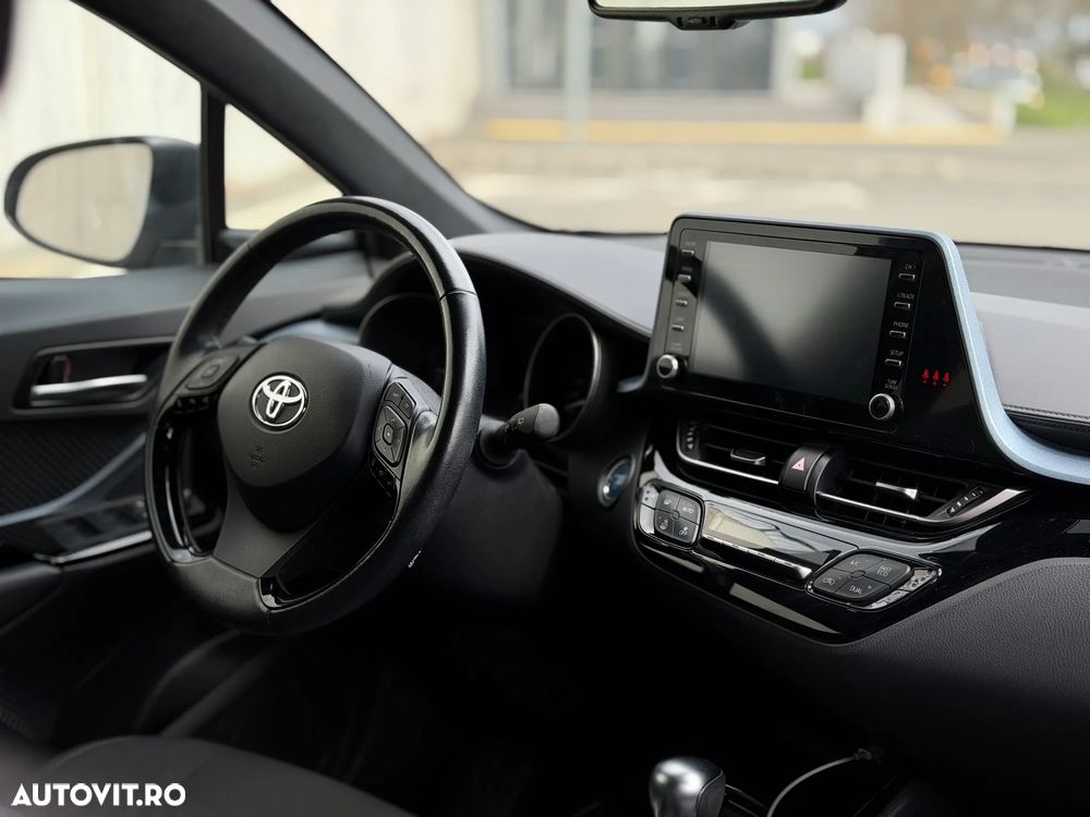 Toyota C-HR 2.0 HSD 184 CP 4x2 CVT C-ult Style - 31