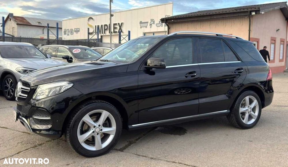 Mercedes-Benz GLE 250 d 4MATIC - 3