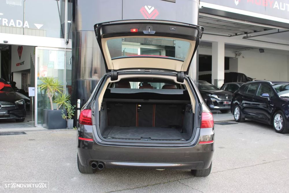 BMW 518 d Line Luxury - 16