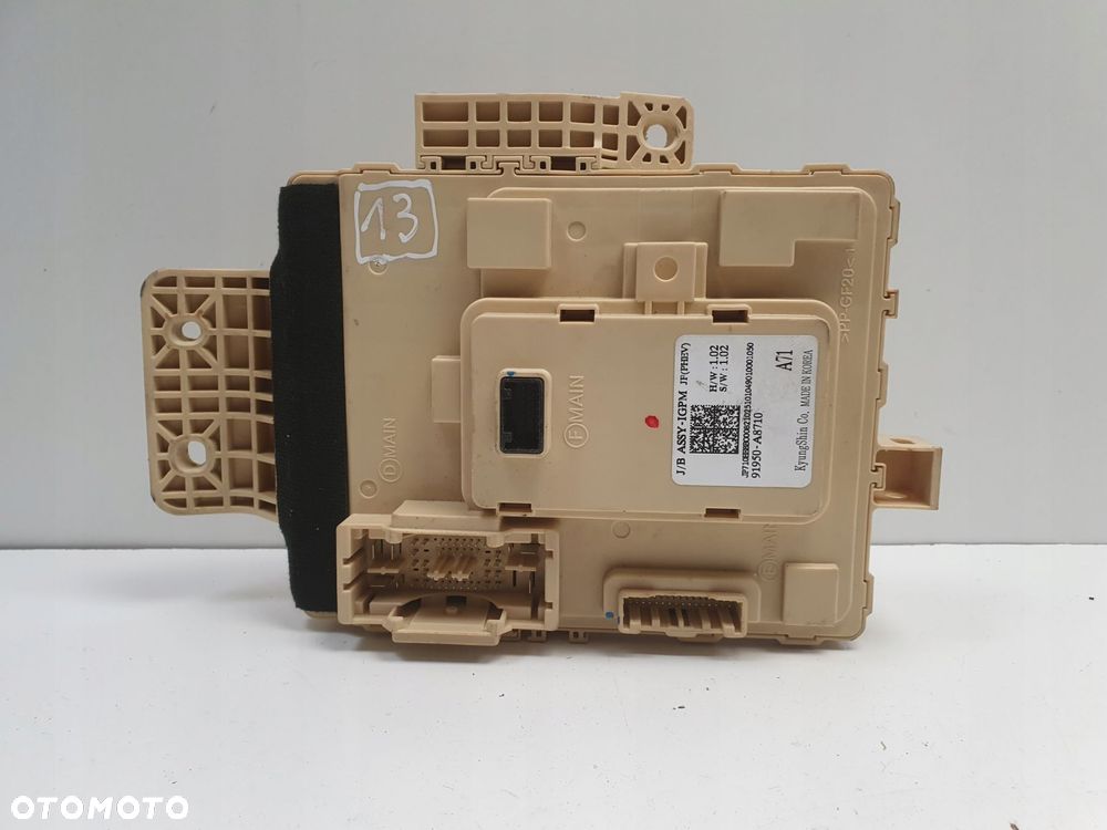 Kia Optima IV SKRZYNKA BEZPIECZNIKÓW Moduł sterownik 91950-A8710 - 6