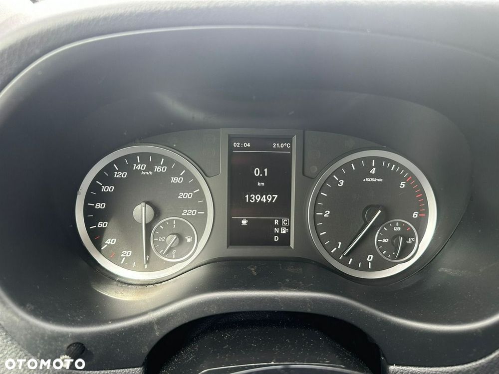 Mercedes-Benz Vito - 18
