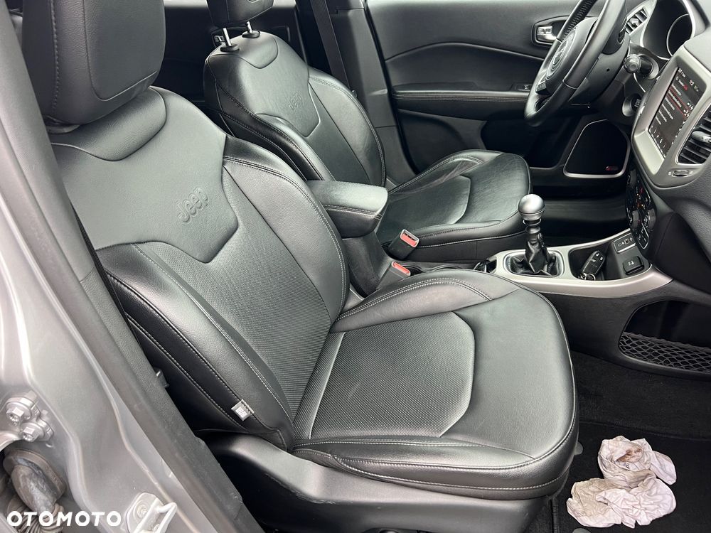 Jeep Compass 1.4 TMair Limited FWD S&S - 17