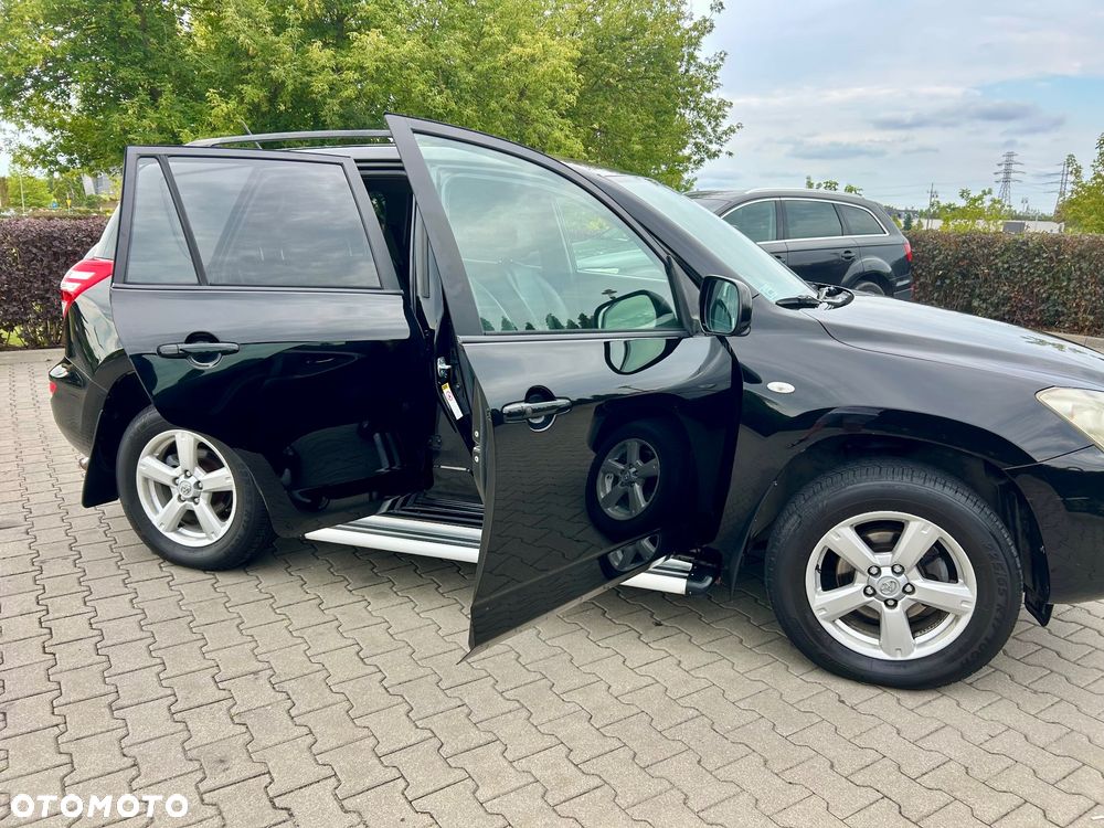Toyota RAV4 2.0 VVT-i Premium - 14