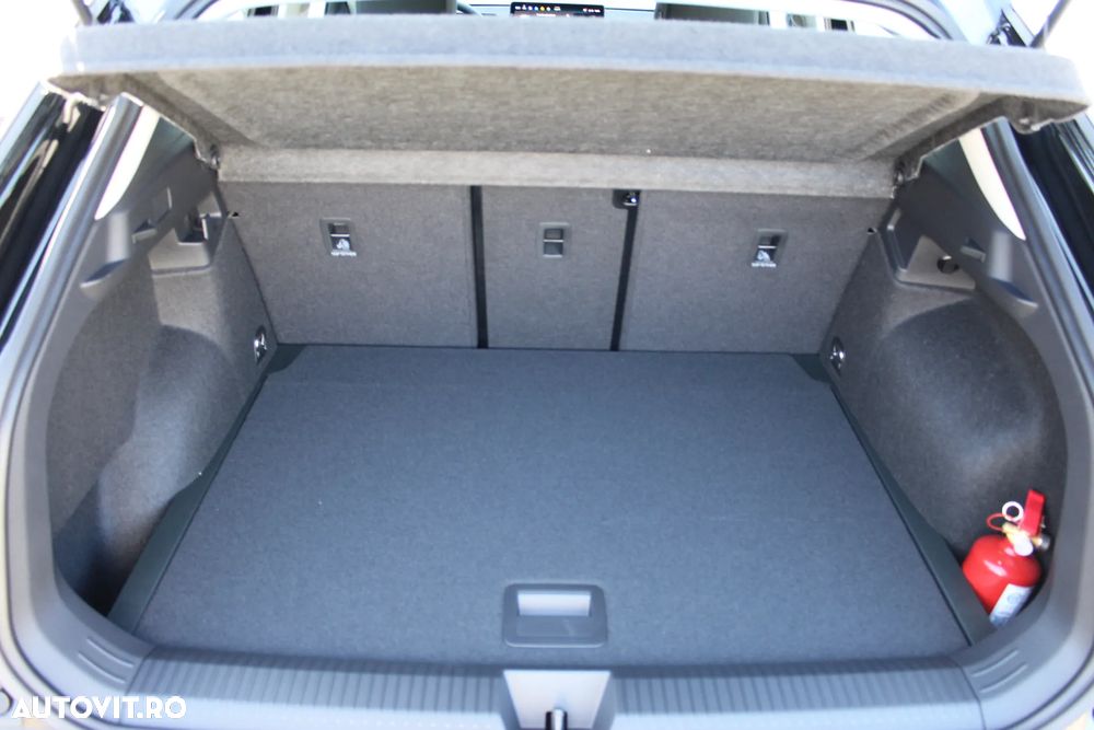 Volkswagen T-Roc 1.5 TSI DSG Life - 15