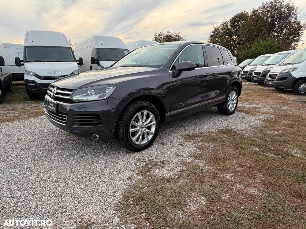 Volkswagen Touareg - 2