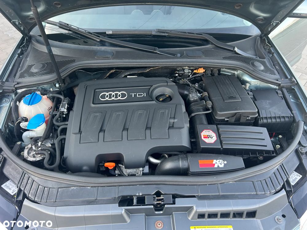 Audi A3 Sportback 1.6 TDI DPF Ambition - 28