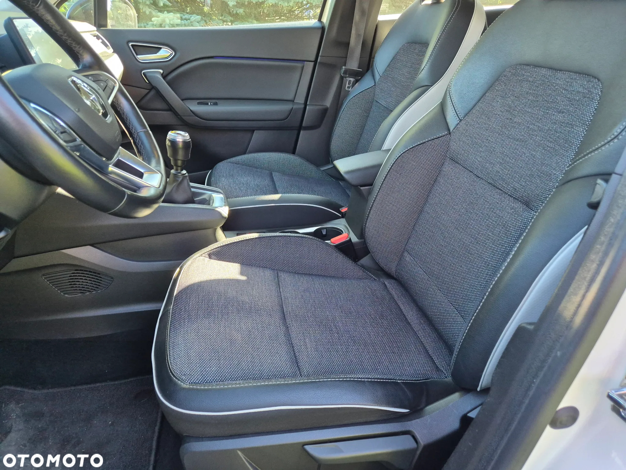 Renault Captur 1.3 TCe Intens - 16