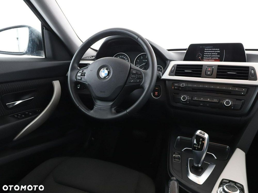 BMW Seria 3 318d Advantage - 17