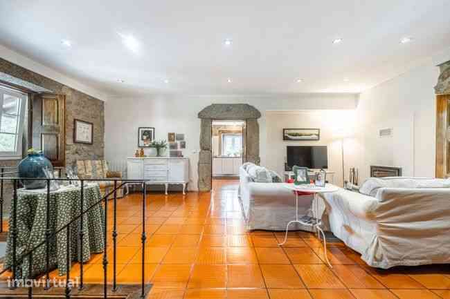 Moradia Individual Térrea T4 com 4000m²  de terreno em Crespos -Braga - Grande imagem: 3/39