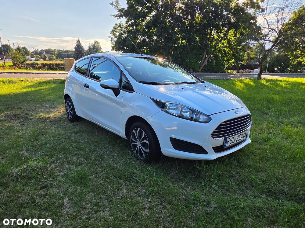 Ford Fiesta 1.25 Trend Edition - 10