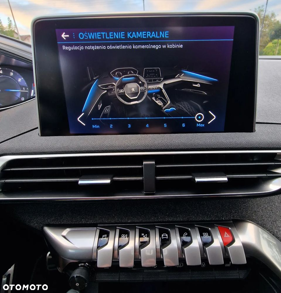 Peugeot 5008 1.6 PureTech Allure S&S EAT8 - 34
