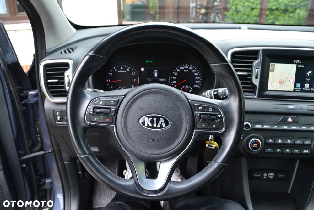 Kia Sportage 1.6 GDI 2WD ISG Dream-Team Edition - 37