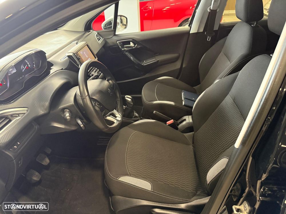 Peugeot 208 82 VTI Style - 5