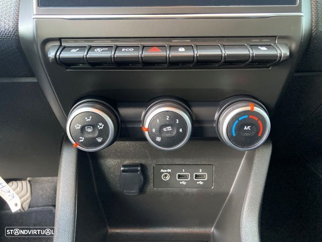 Renault Clio 1.0 TCe Evolution - 20