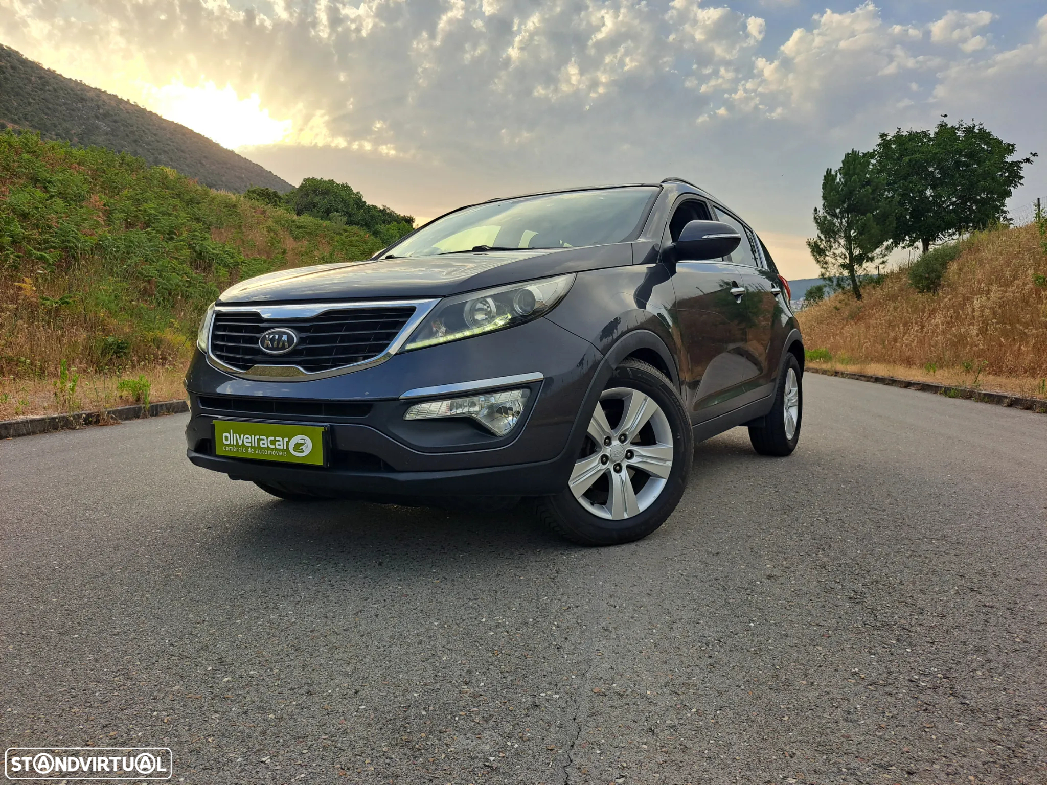 Kia Sportage 1.7 CRDI ISG More Edition - 8