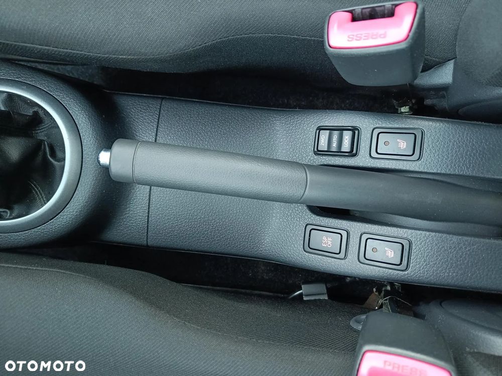 Suzuki SX4 1.6 Premium 4WD - 36