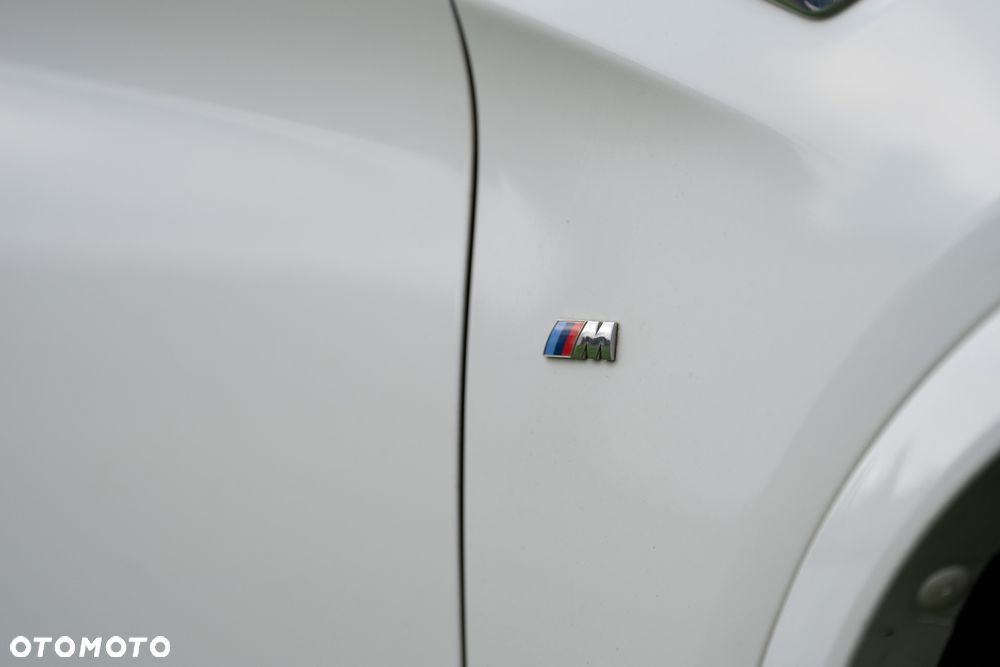 BMW X4 xDrive20d - 9