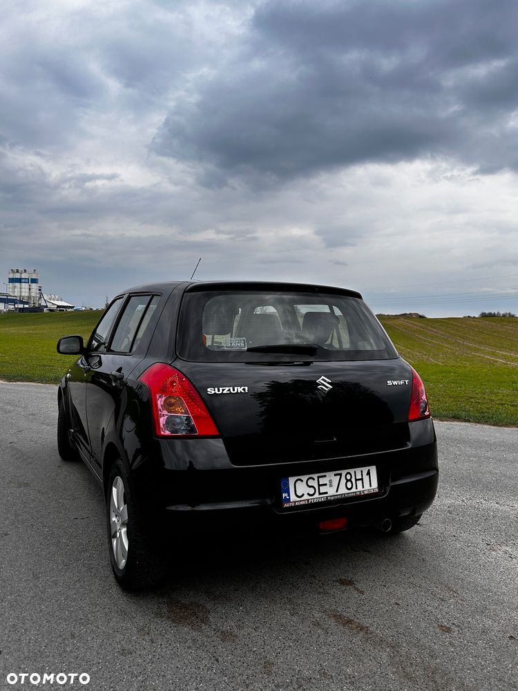 Suzuki Swift - 5