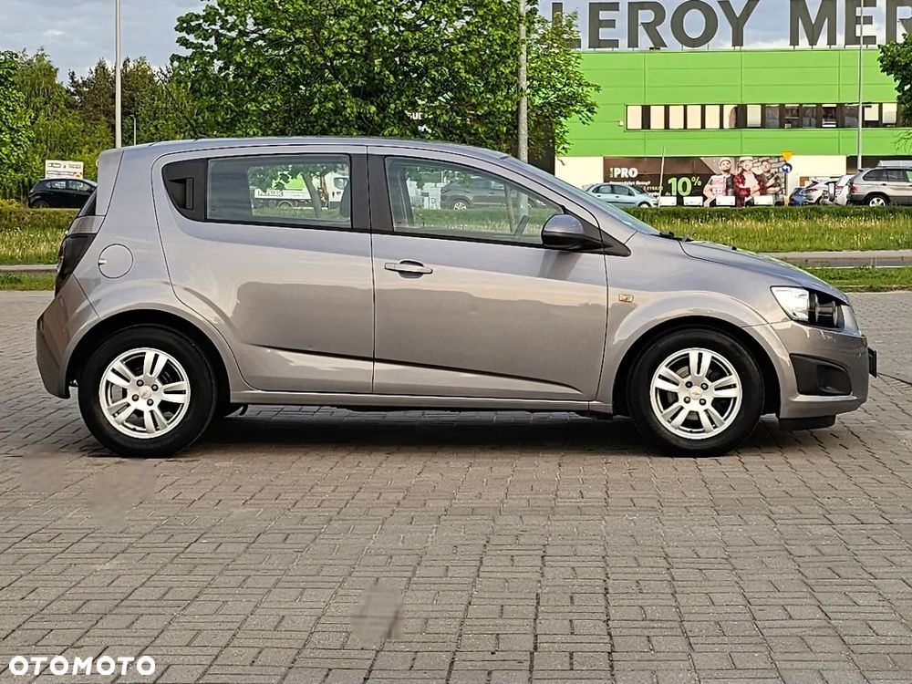 Chevrolet Aveo 1.4 16V LT EU5 - 9