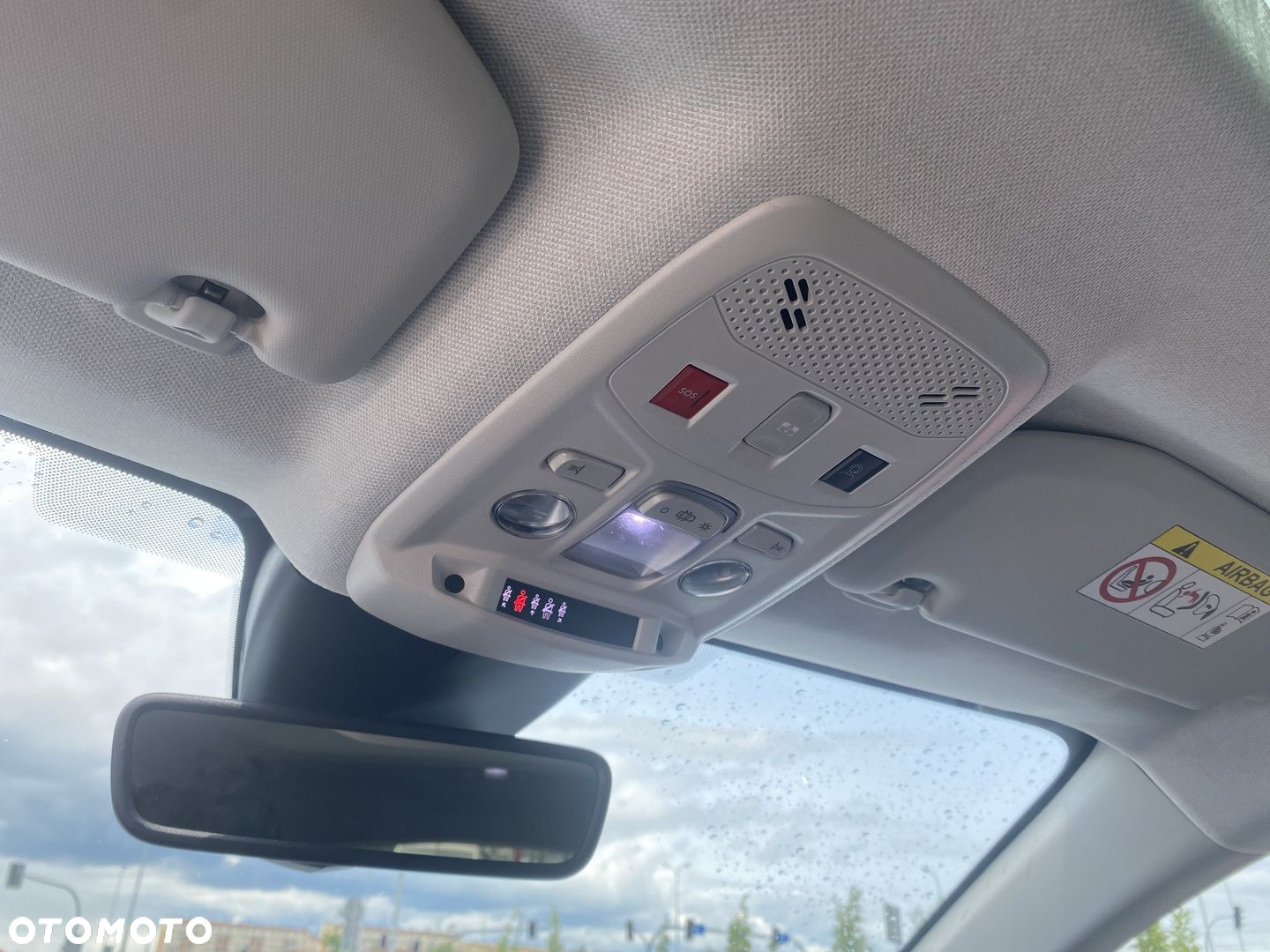 Citroën C4 1.2 PureTech Max S&S EAT8 - 17