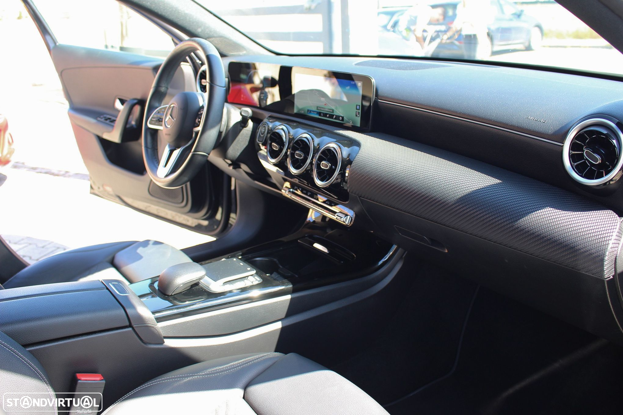 Mercedes-Benz A 250 e Style Plus - 37