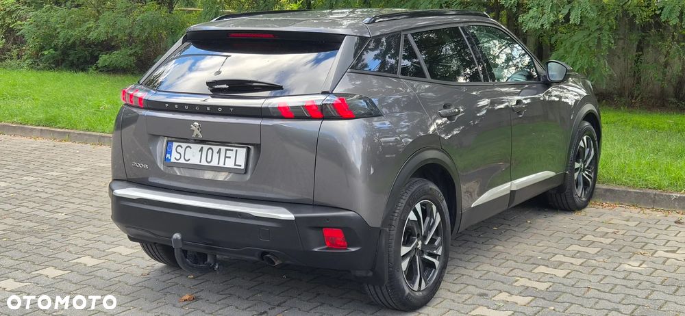 Peugeot 2008 1.5 BlueHDi Allure S&S - 16