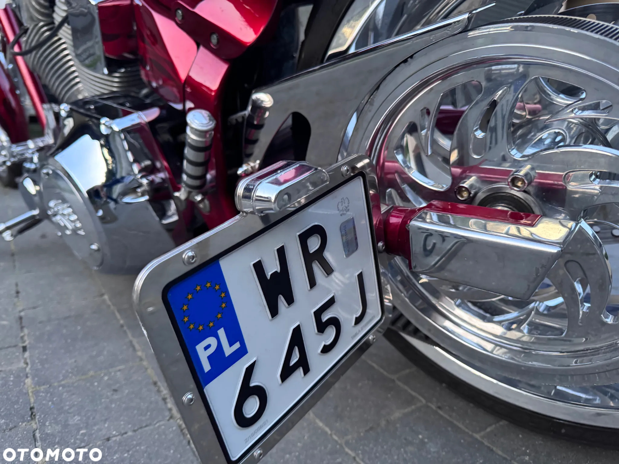Harley-Davidson Softail Custom - 10