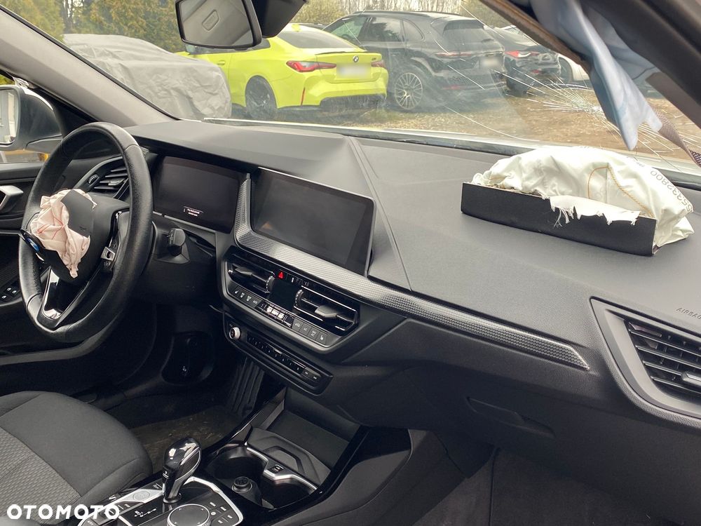 BMW Seria 1 118i - 19