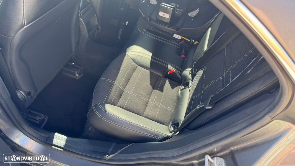 Mercedes-Benz CLA 200 CDI - 9