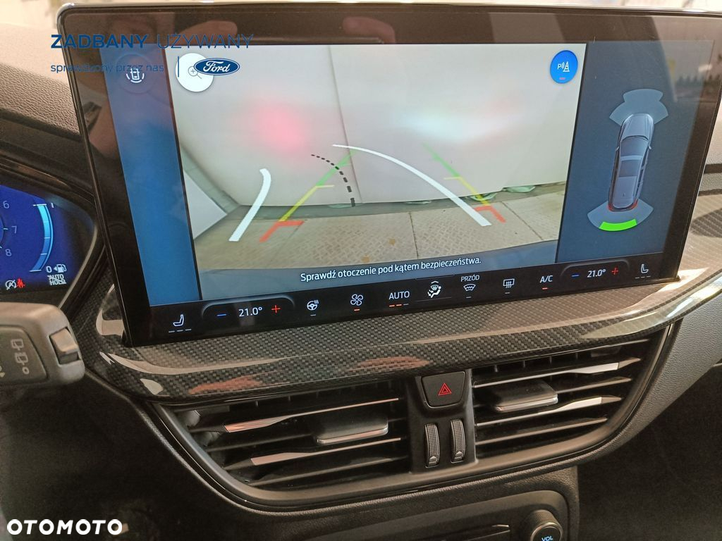Ford Focus 1.0 EcoBoost mHEV ST-Line X - 28