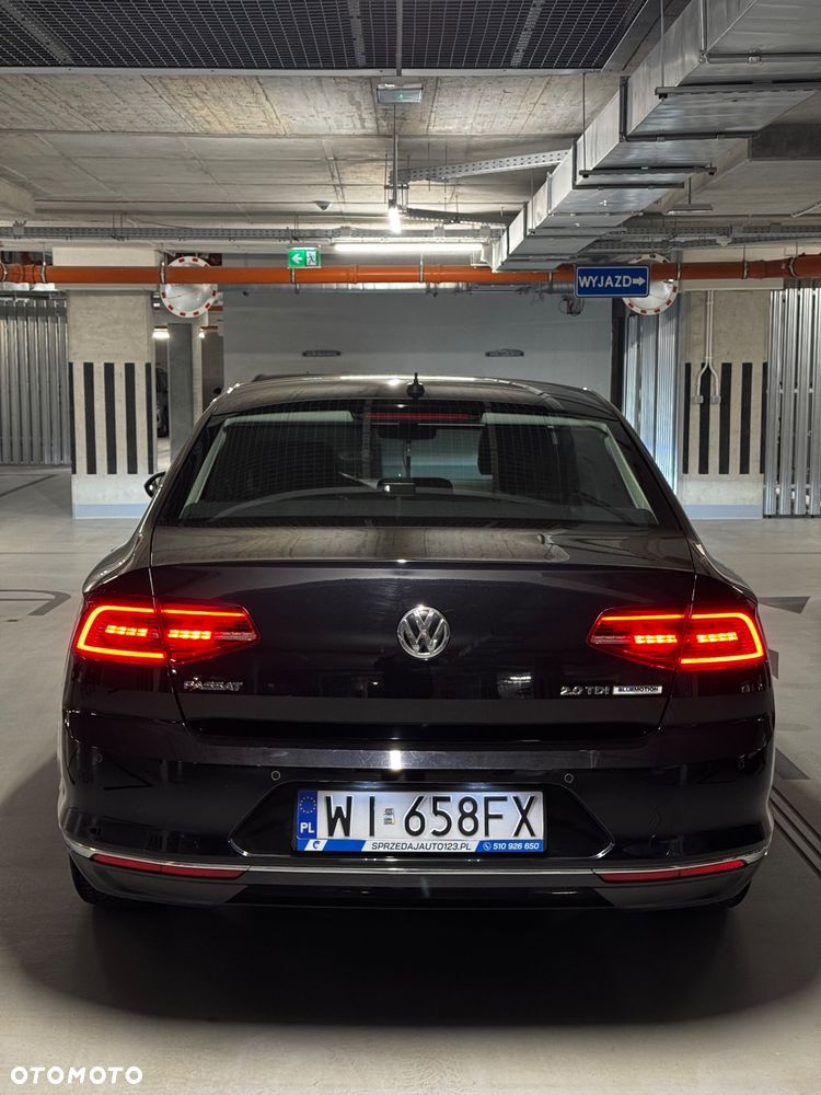 Volkswagen Passat 2.0 TDI BMT Highline DSG - 14