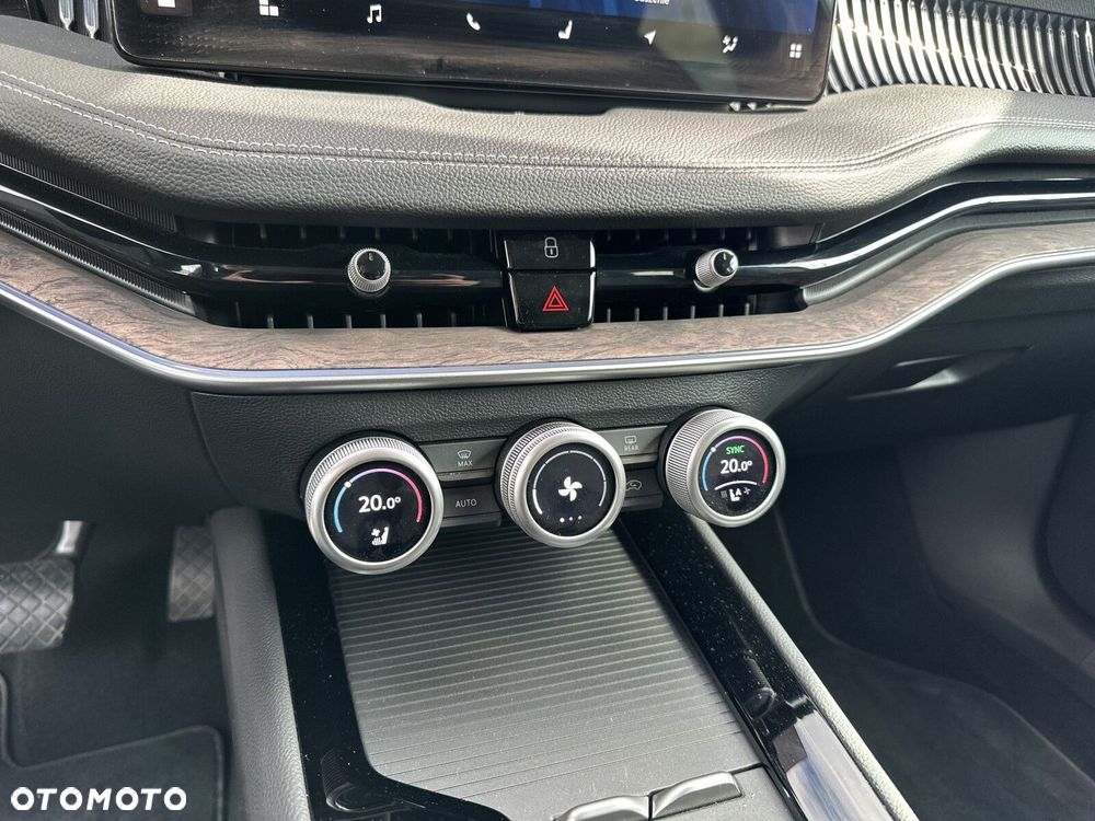 Skoda Superb 1.5 TSI Plug-in Hybrid L&K DSG - 25