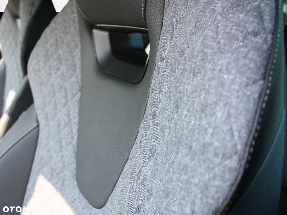 Skoda Octavia 2.0 TDI Sportline DSG - 10