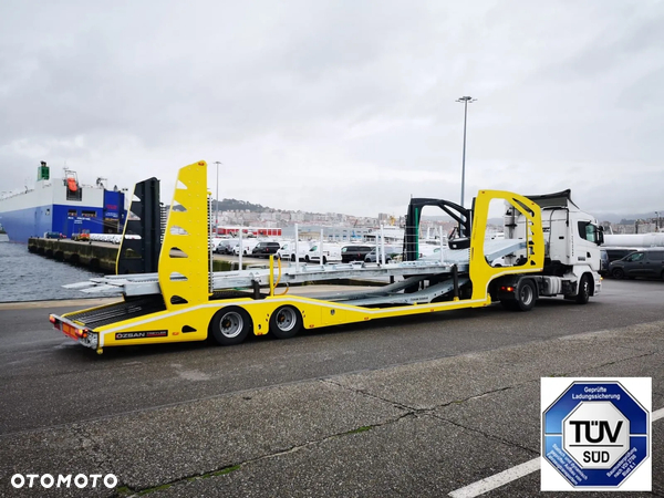 VEGA TRAILER CAR CARRIER