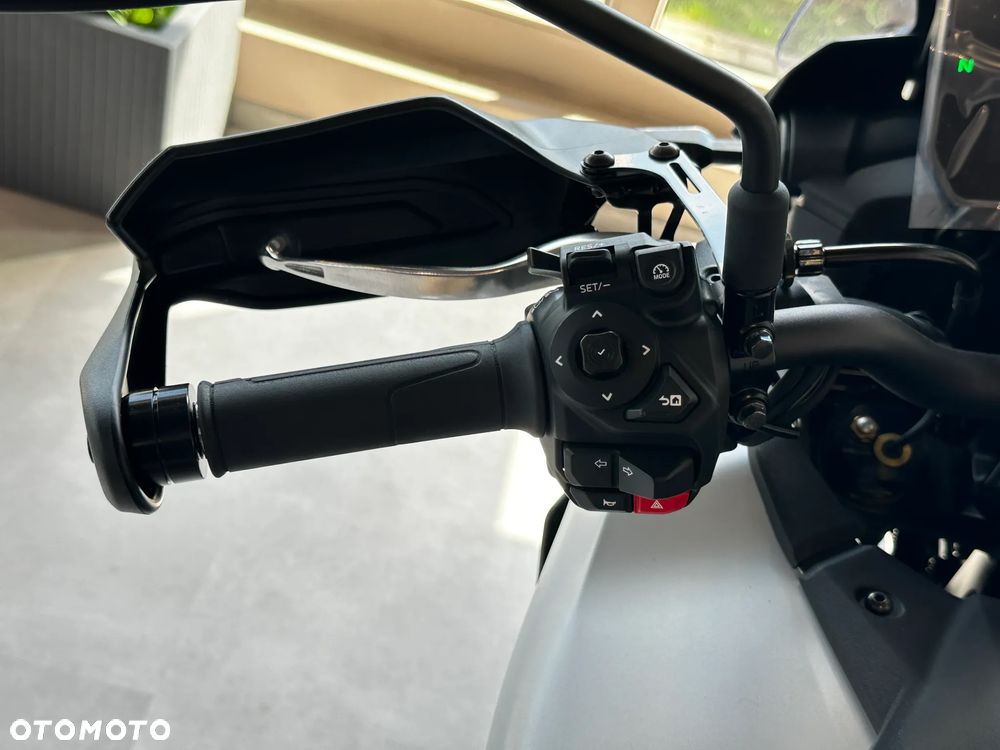 Yamaha Tracer - 12