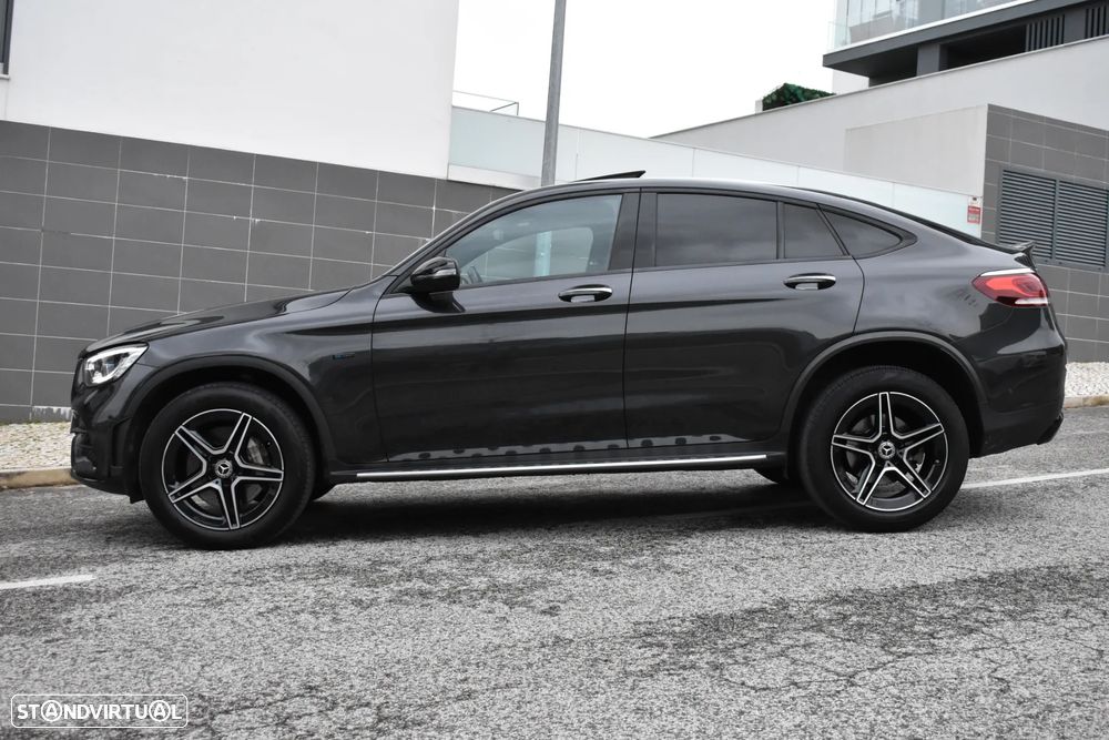 Mercedes-Benz GLC 300 e Coupe 4Matic 9G-TRONIC AMG Line - 4