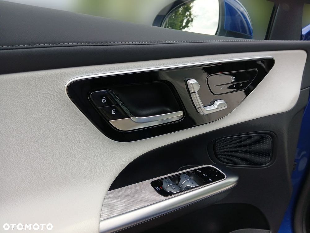 Mercedes-Benz GLC 300 de PHEV 4-Matic AMG Line - 21